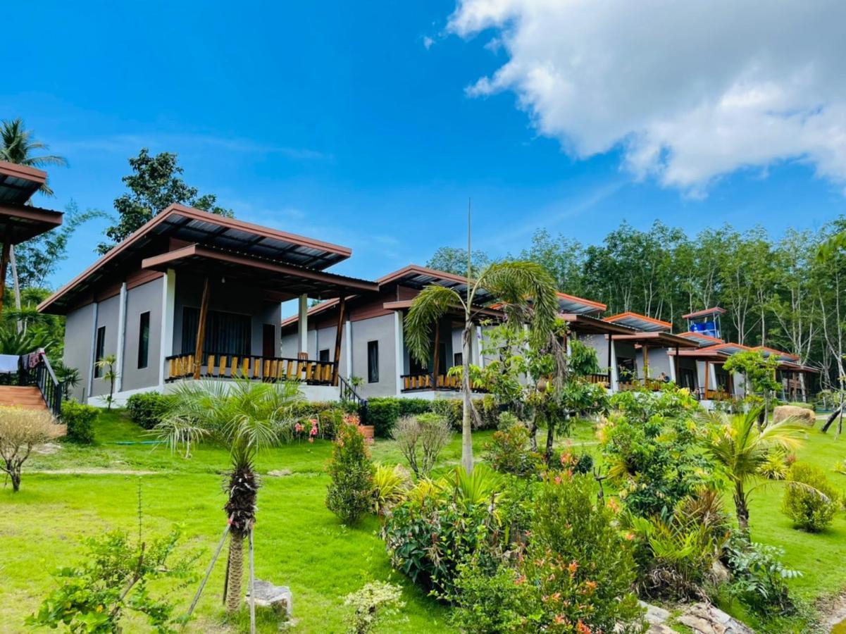 Phurin Thara Resort Ko Lanta Extérieur photo