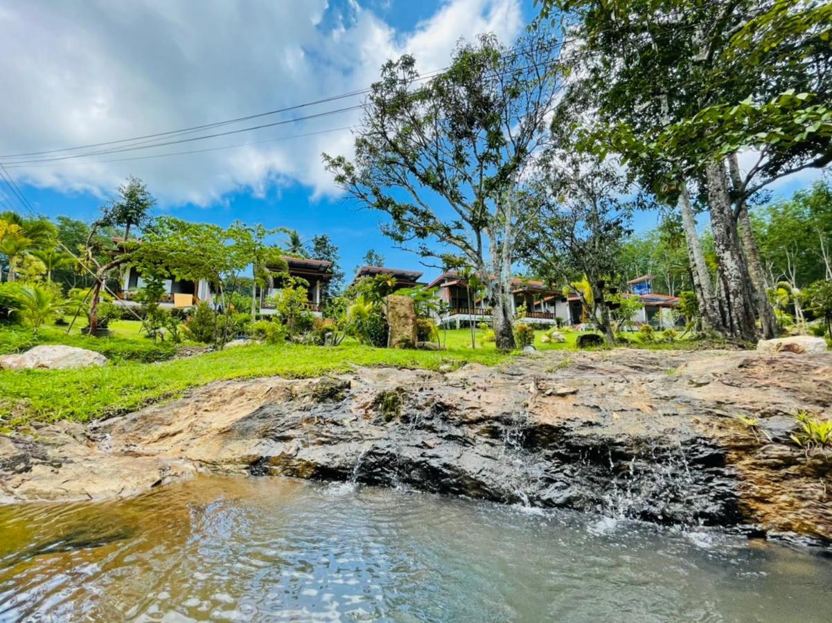 Phurin Thara Resort Ko Lanta Extérieur photo