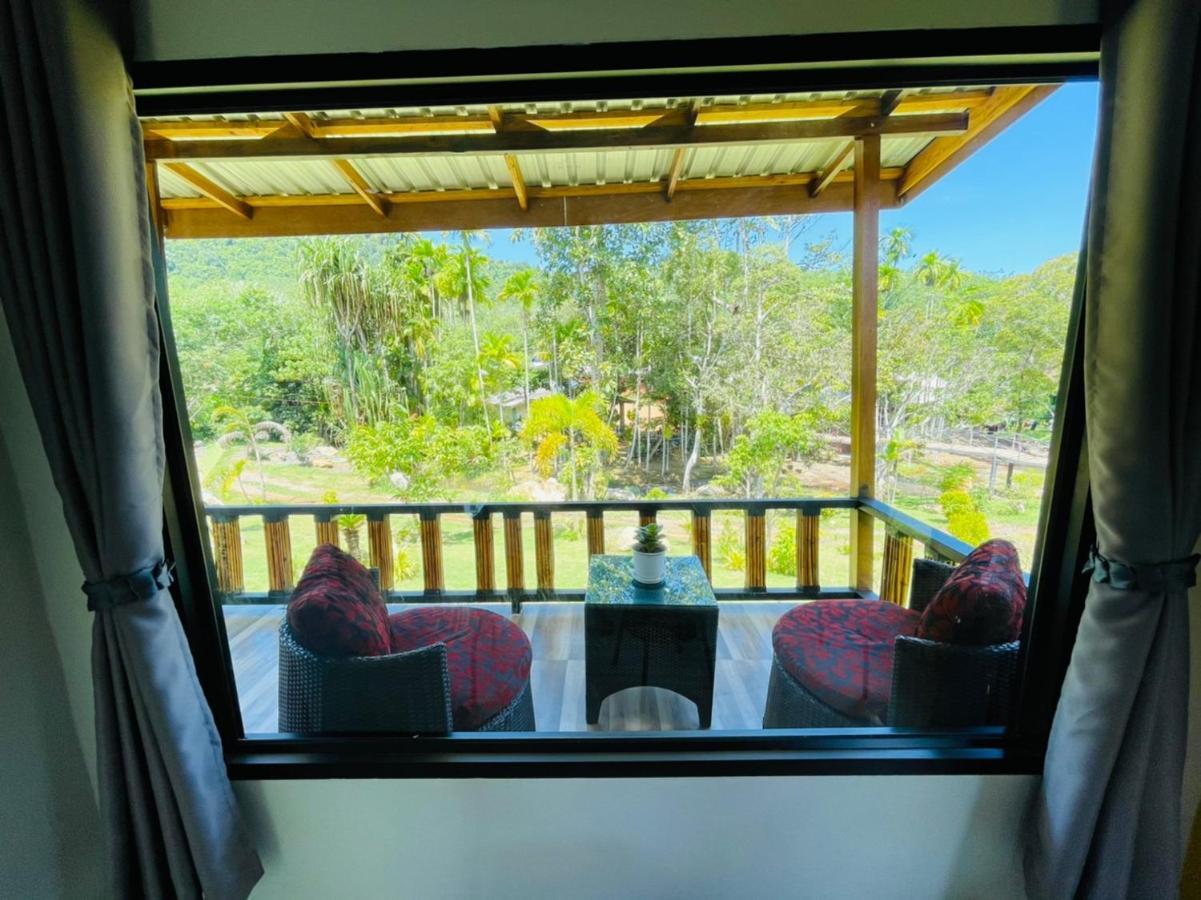 Phurin Thara Resort Ko Lanta Extérieur photo