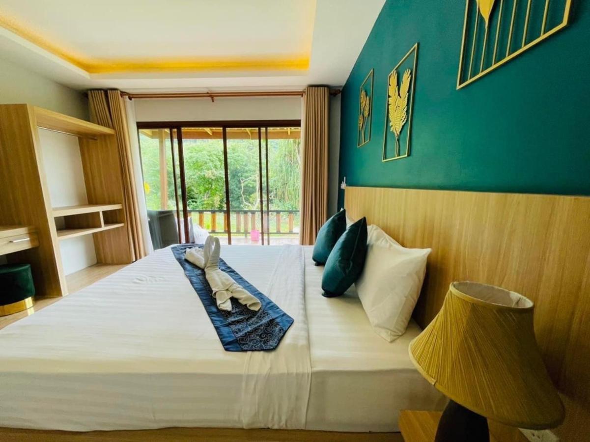 Phurin Thara Resort Ko Lanta Extérieur photo